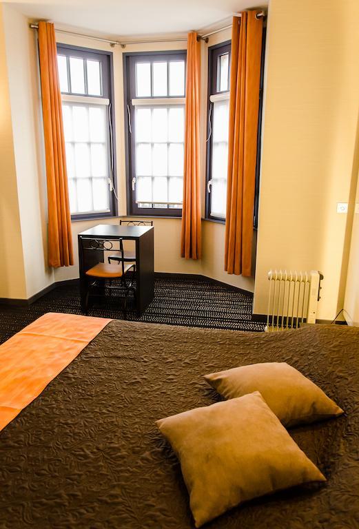 Le Vieux Beffroi Hotel Bethune Exterior photo